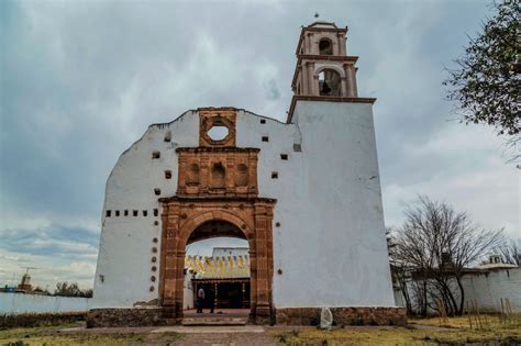 Discover the Enchanting Beauty and Historical Significance of the Templo de San Francisco in Durango!