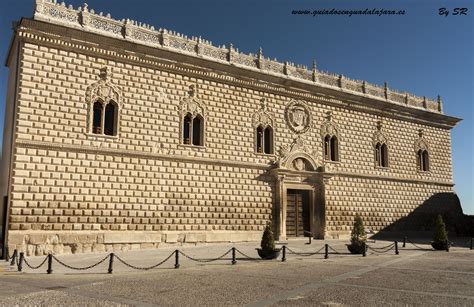 The Palacio de los Duques de Medinaceli: An Architectural Marvel Steeped in History and Grandeur!