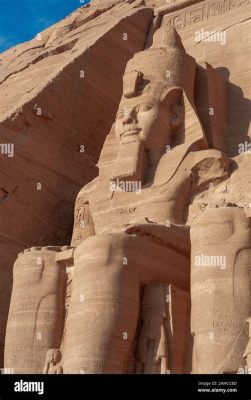 Abu Simbel Temples: Ancient Colossus and Sun Worshipping Enigma!