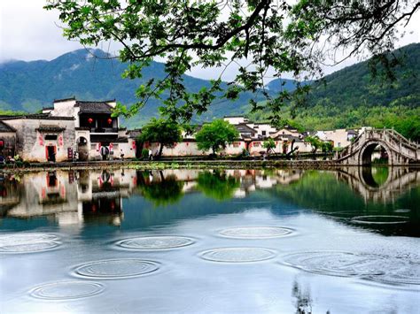  Xidi Village: A Step Back In Time Through Ancient Architecture and Charming Scenery!